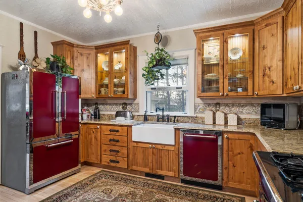 $1,499,900 | 925 14th Street, Cloquet, MN 55720