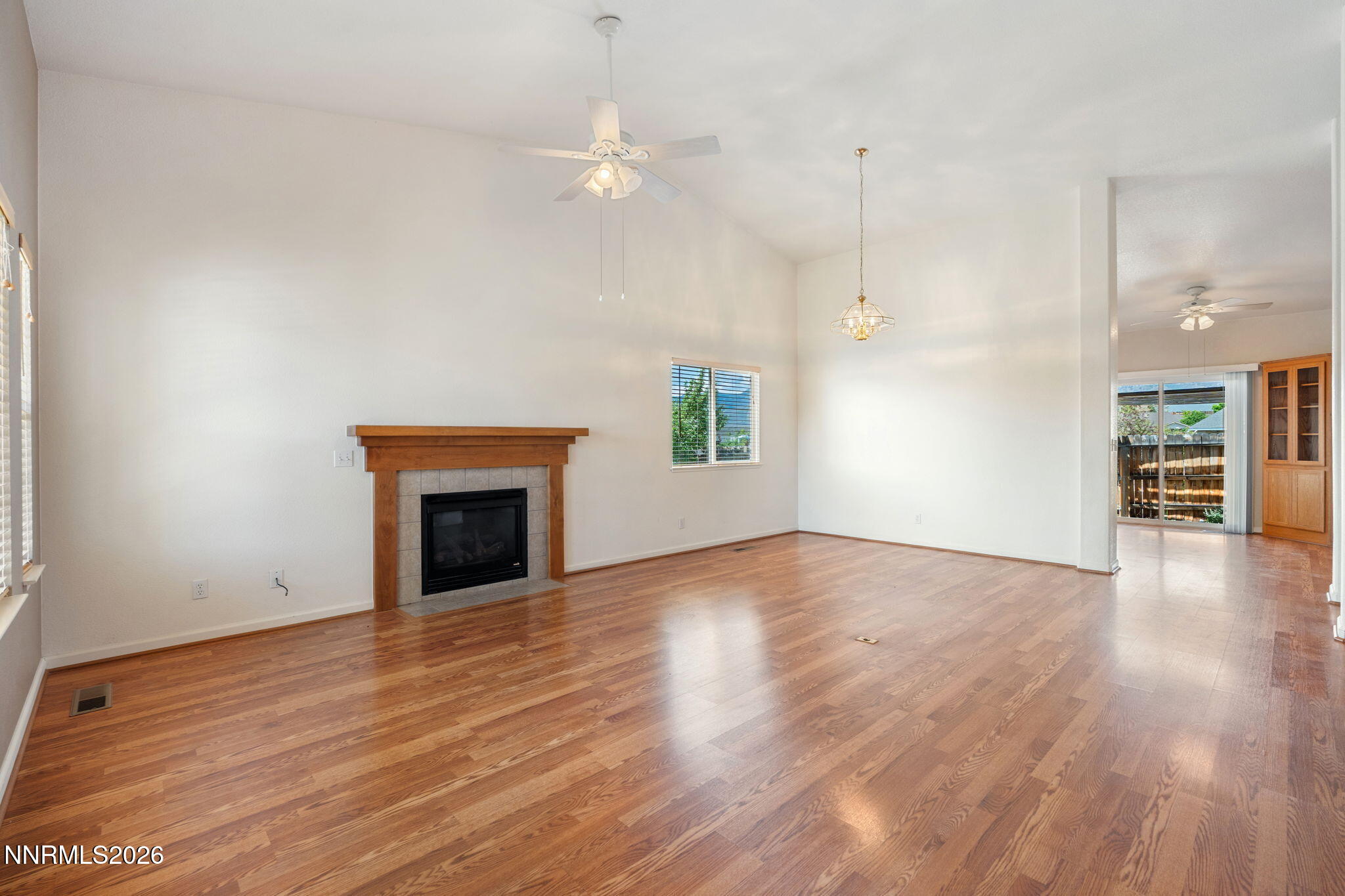 4029 Little Valley Road Reno, NV 89508 - Photo 5 of 39 5-web-or-mls-DSC05895