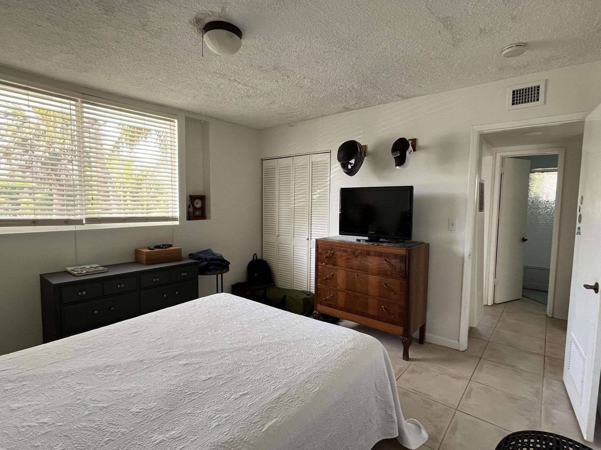 151 Lancaster Street Boca Raton, FL 33487 - Photo 14 of 19 Bedroom 2b