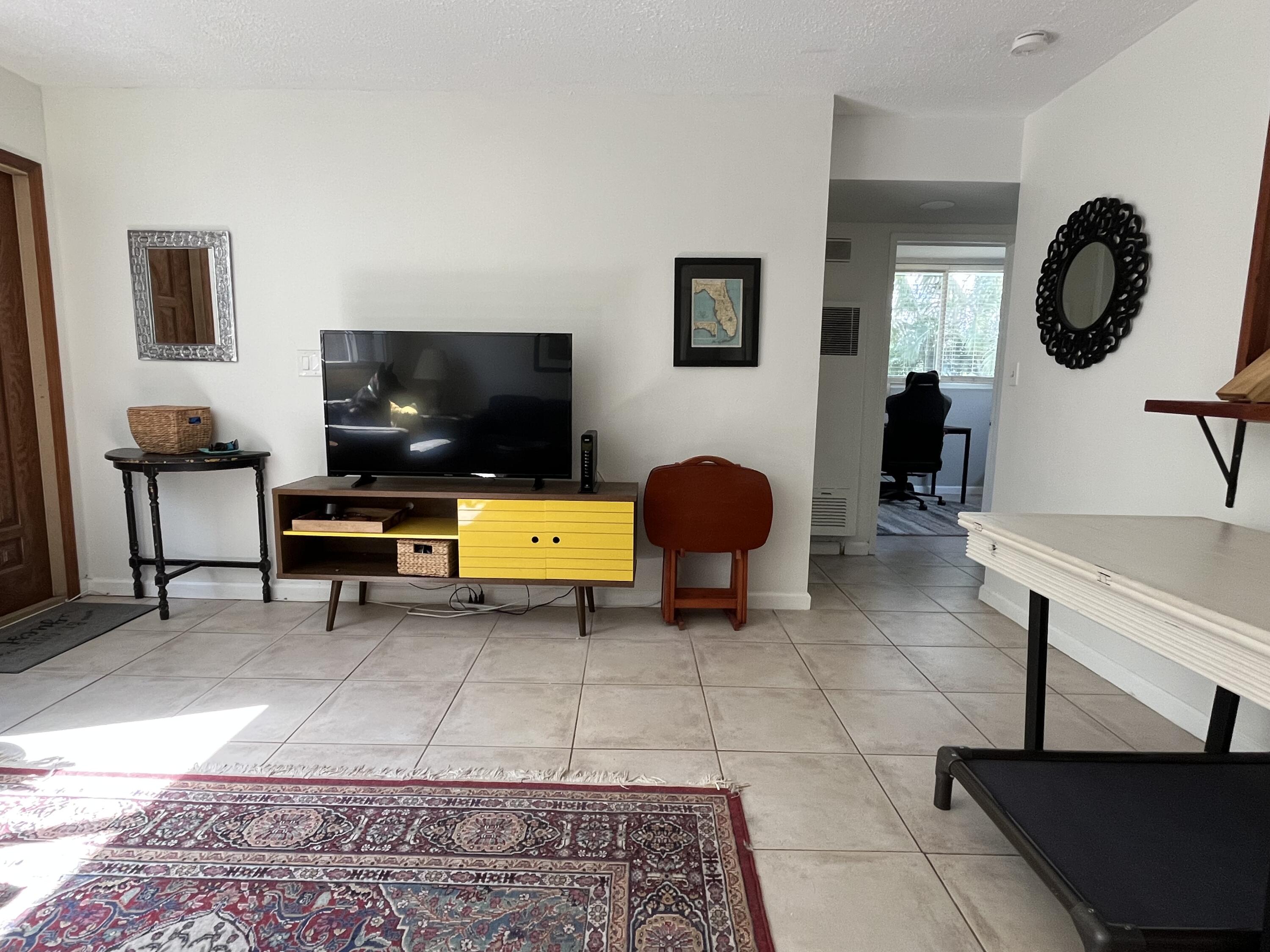 151 Lancaster Street Boca Raton, FL 33487 - Photo 4 of 19 Living room 2