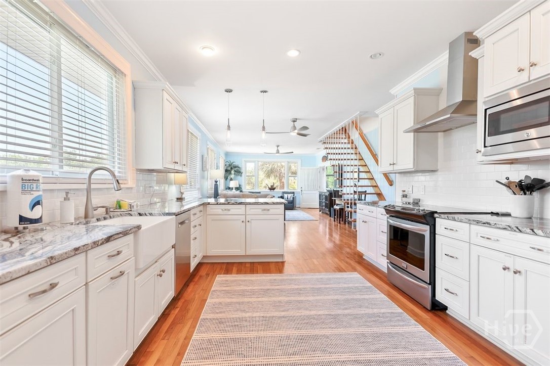 1 10th Street Tybee Island, GA 31328 - Photo 10 of 36