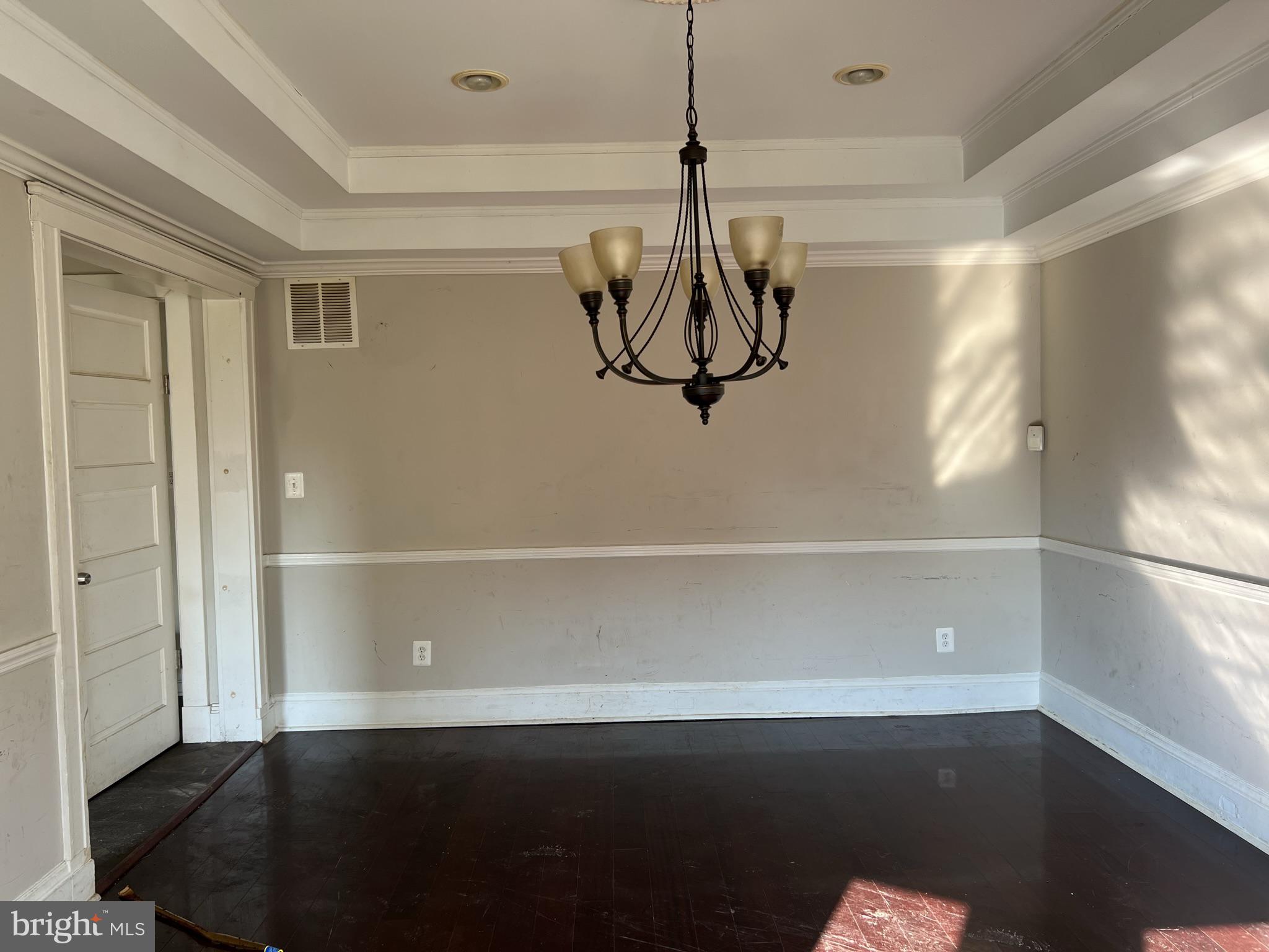 4017 Ridgewood Avenue Baltimore, MD 21215 - Photo 23 of 27 Dining Room