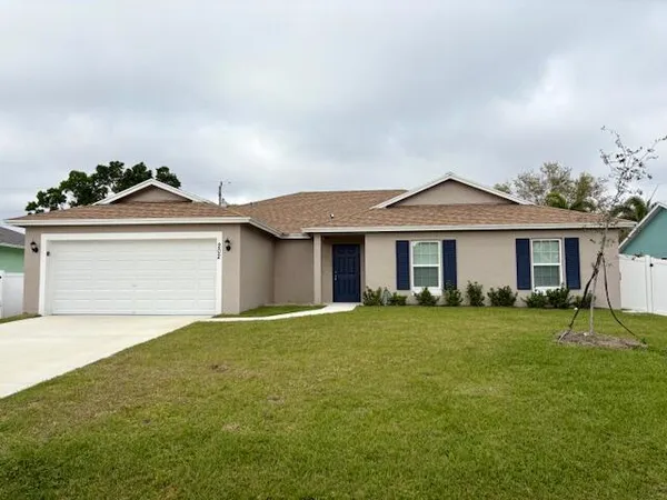 $3,500 | 202 Southwest Aldoro Place, Port St. Lucie, FL 34953