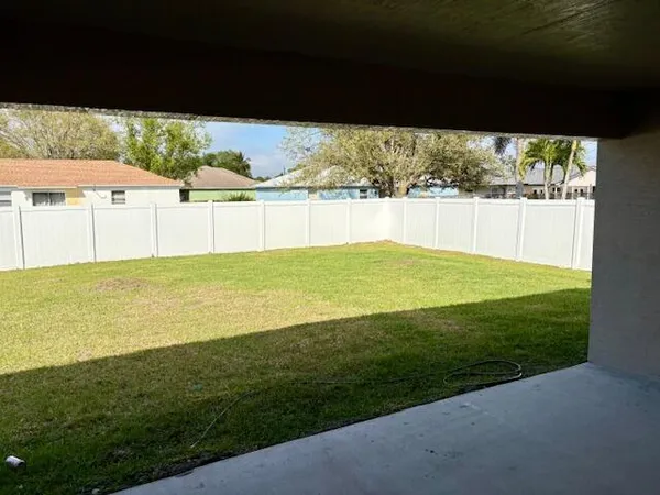 $3,500 | 202 Southwest Aldoro Place, Port St. Lucie, FL 34953
