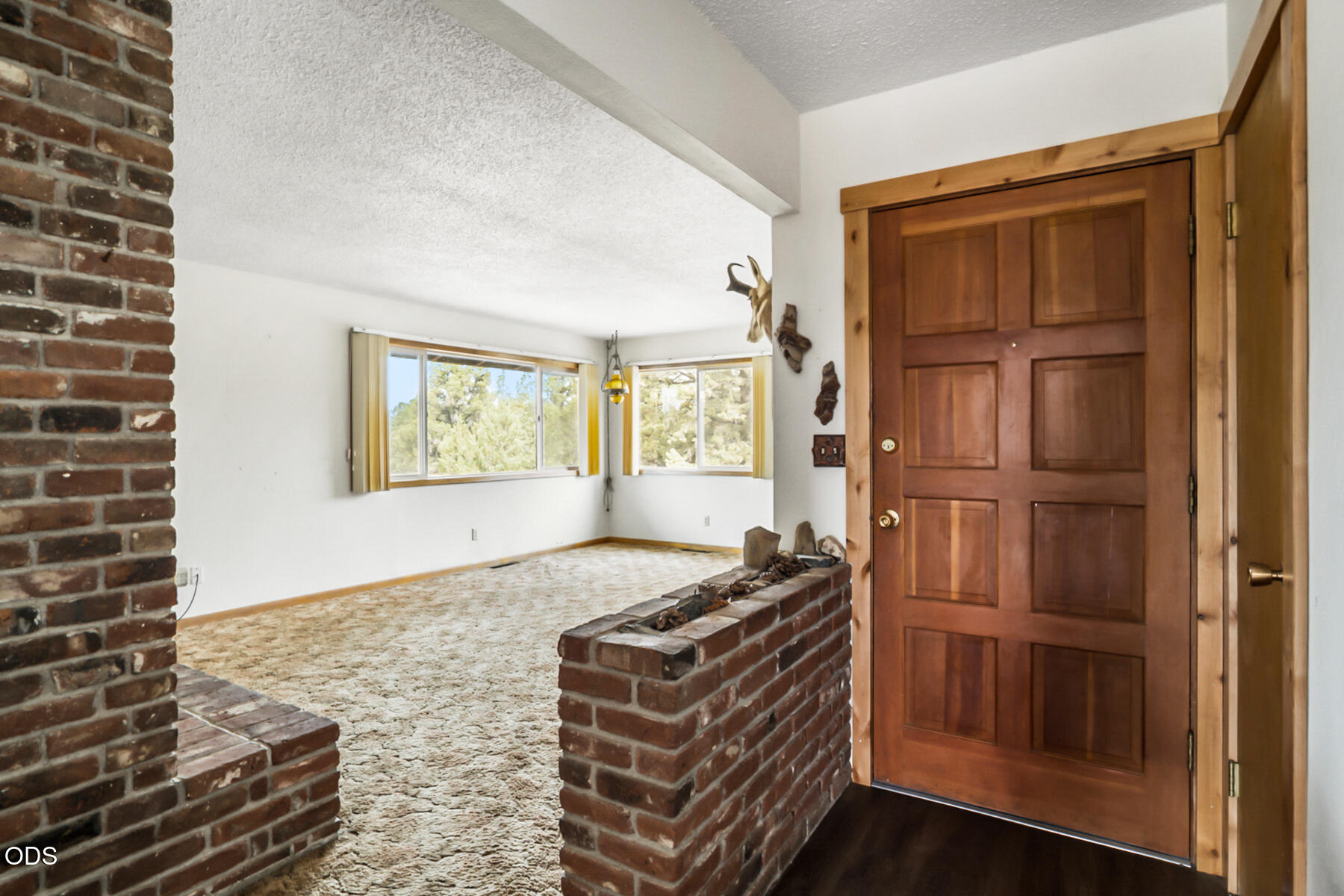 22305 Neff Road Bend, OR 97701 - Photo 14 of 55