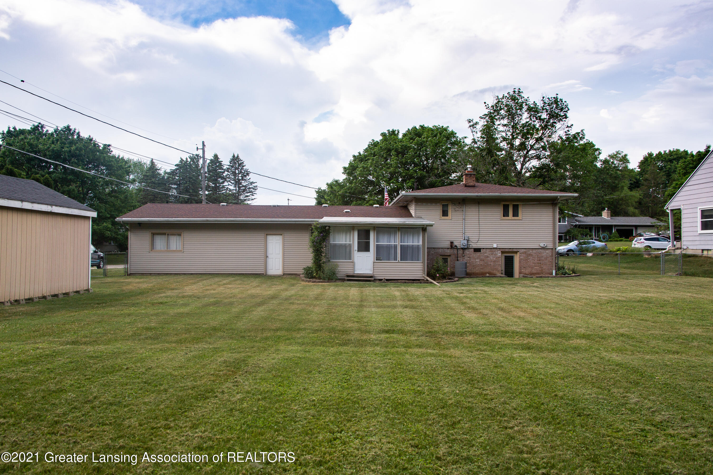 3723 Ridgefield Road Lansing, MI 48906 - Photo 57 of 68 IMG_3573