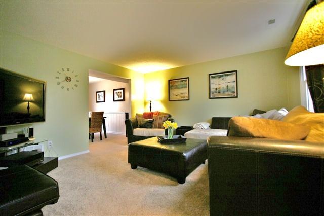 6523 Rockingham Drive Fort Wayne, IN 46835 - Photo 3 of 30 Gallery Image 3