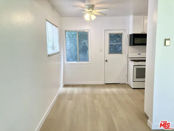 $3,750 | 1856 9th Street, Unit A, Santa Monica, CA 90404