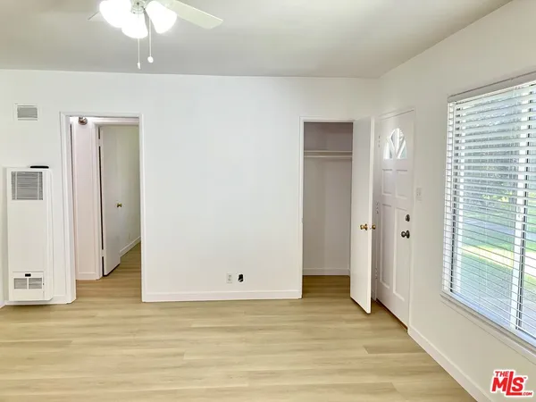 $3,750 | 1856 9th Street, Unit A, Santa Monica, CA 90404