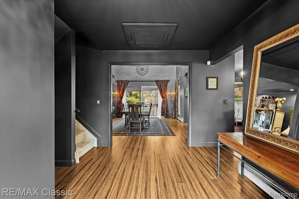 2345 East Commerce Road Milford, MI 48381 - Photo 7 of 77