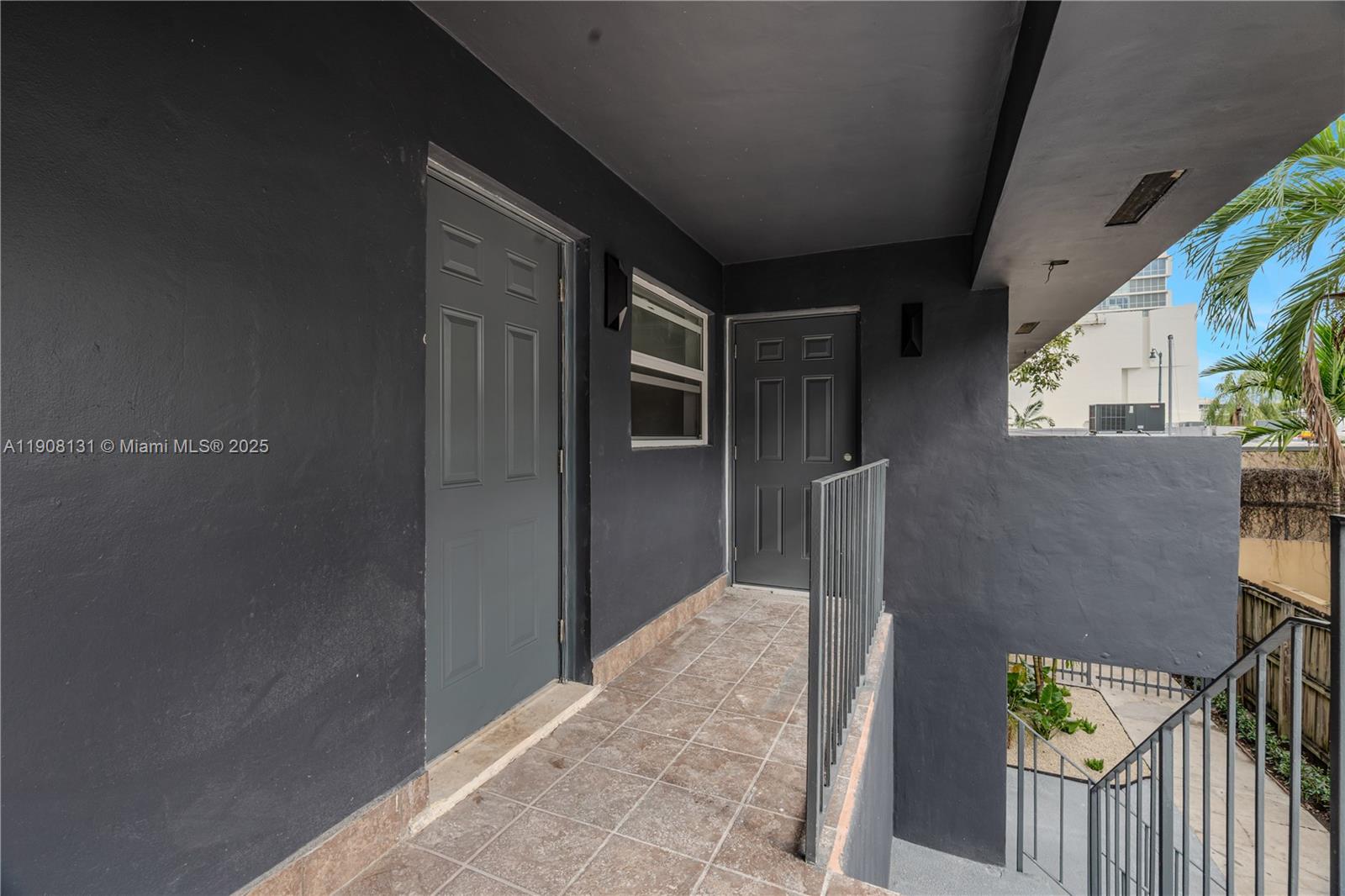 421 Southwest 9th Street, Unit 3 Miami, FL 33130 - Photo 2 of 10