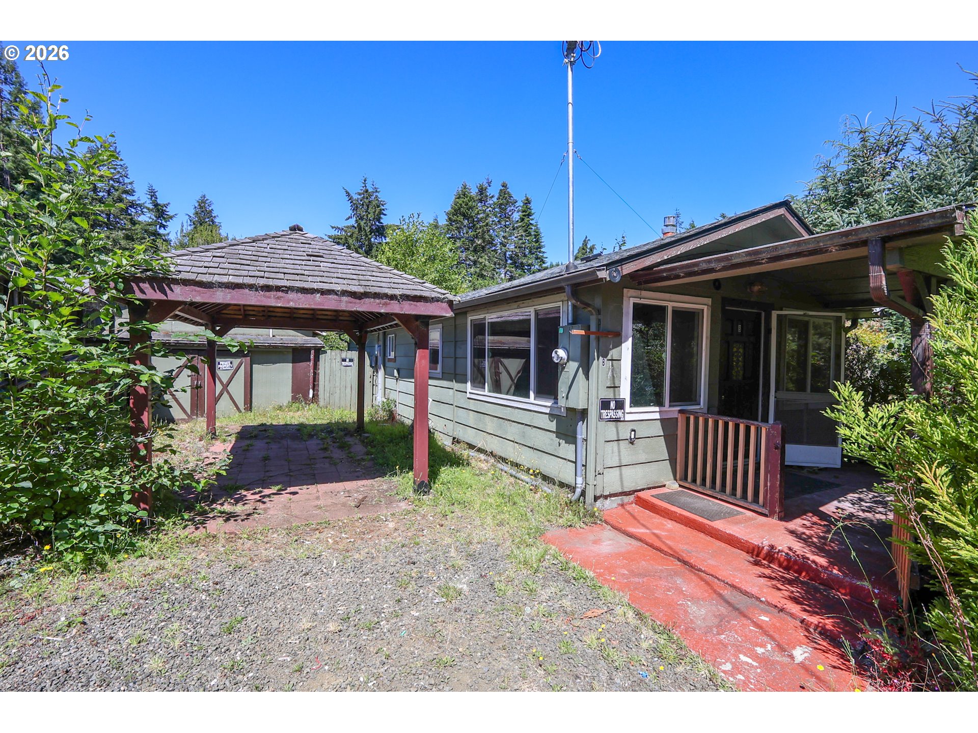 64608 East Bay Road North Bend, OR 97459 - Photo 3 of 42