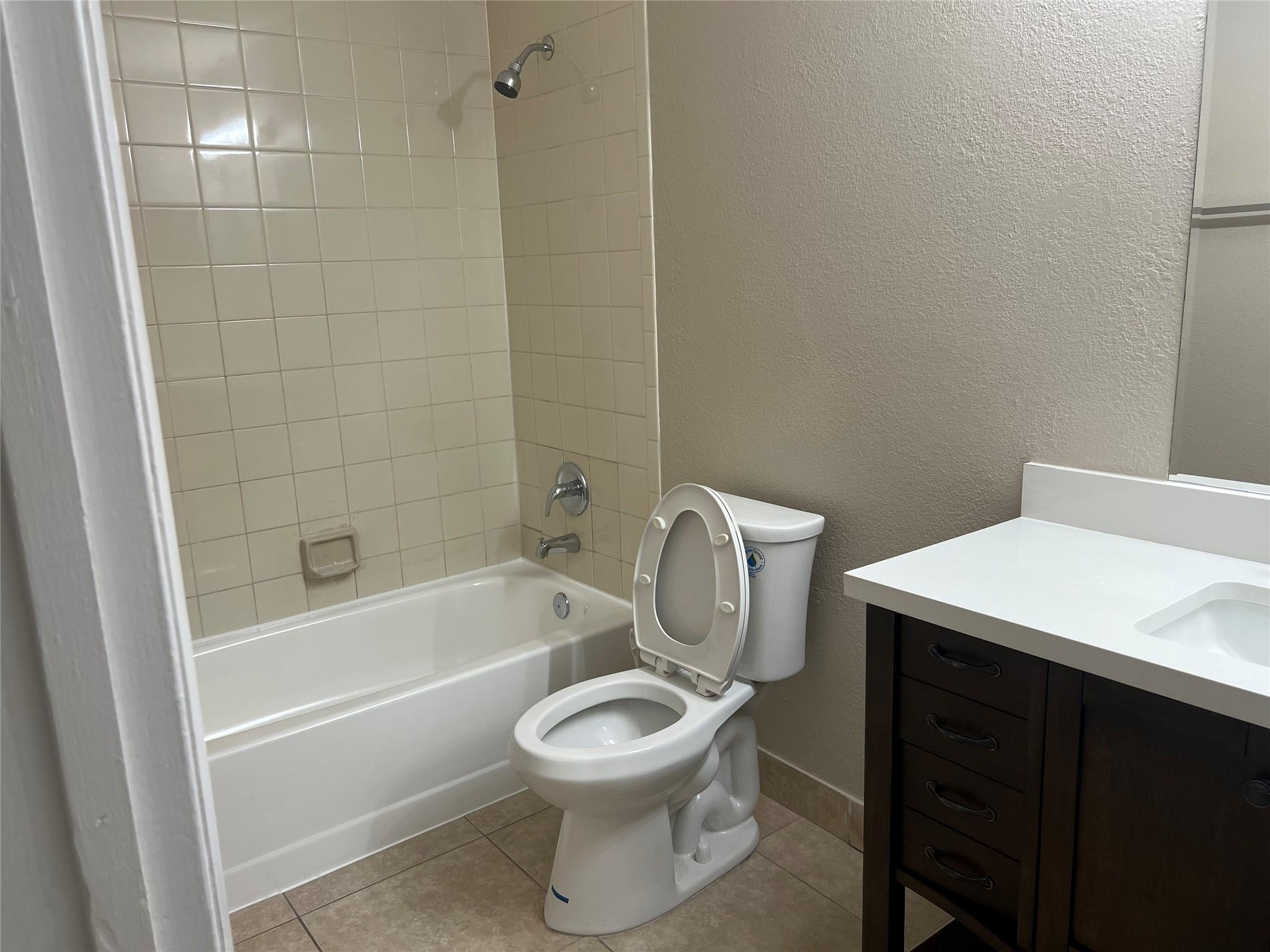 179 Southeast 3rd Street, Unit 203 Deerfield Beach, FL 33441 - Photo 6 of 24 Photo 6