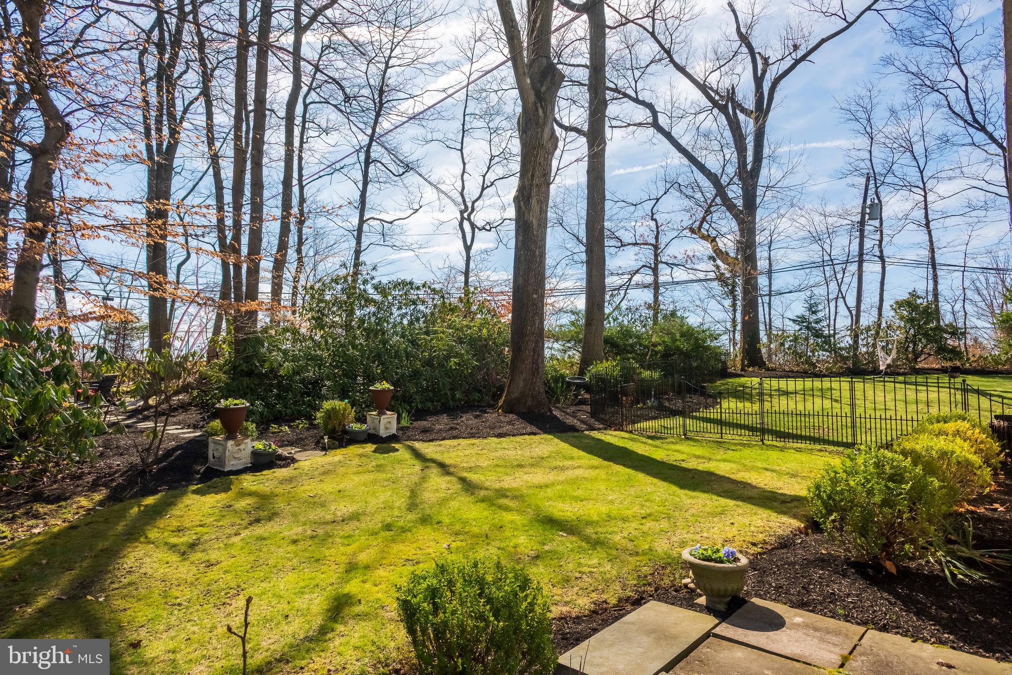 415 Custis Road Glenside, PA 19038 - Photo 7 of 43 Gallery Image 7