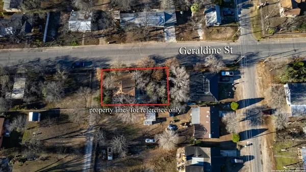 $53,000 | 315 Geraldine Street, Uvalde, TX 78801