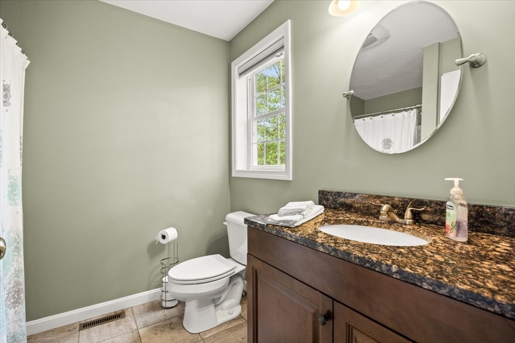 1 Dr Braley Road Rochester, MA 02770 - Photo 14 of 26 Gallery Image 14