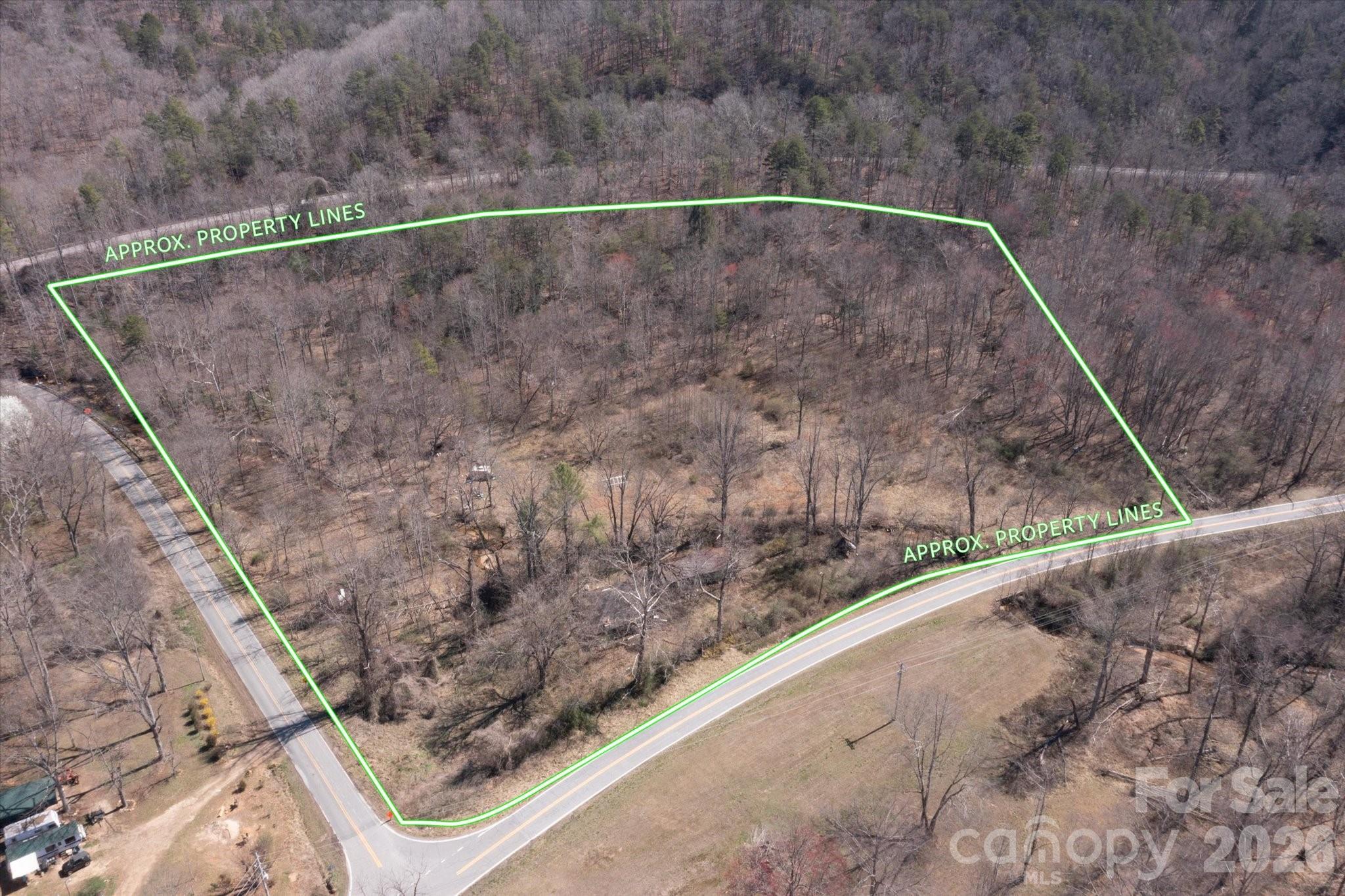 1739 Polly Spout Road Marion, NC 28752 - Photo 8 of 20 a view of a dry back yard