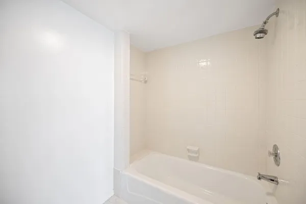 $749,000 | 840 Ocean Drive, Unit 1005, Juno Beach, FL 33408