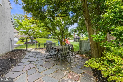 $659,900 | 220 Walnut Lane, Ambler, PA 19002