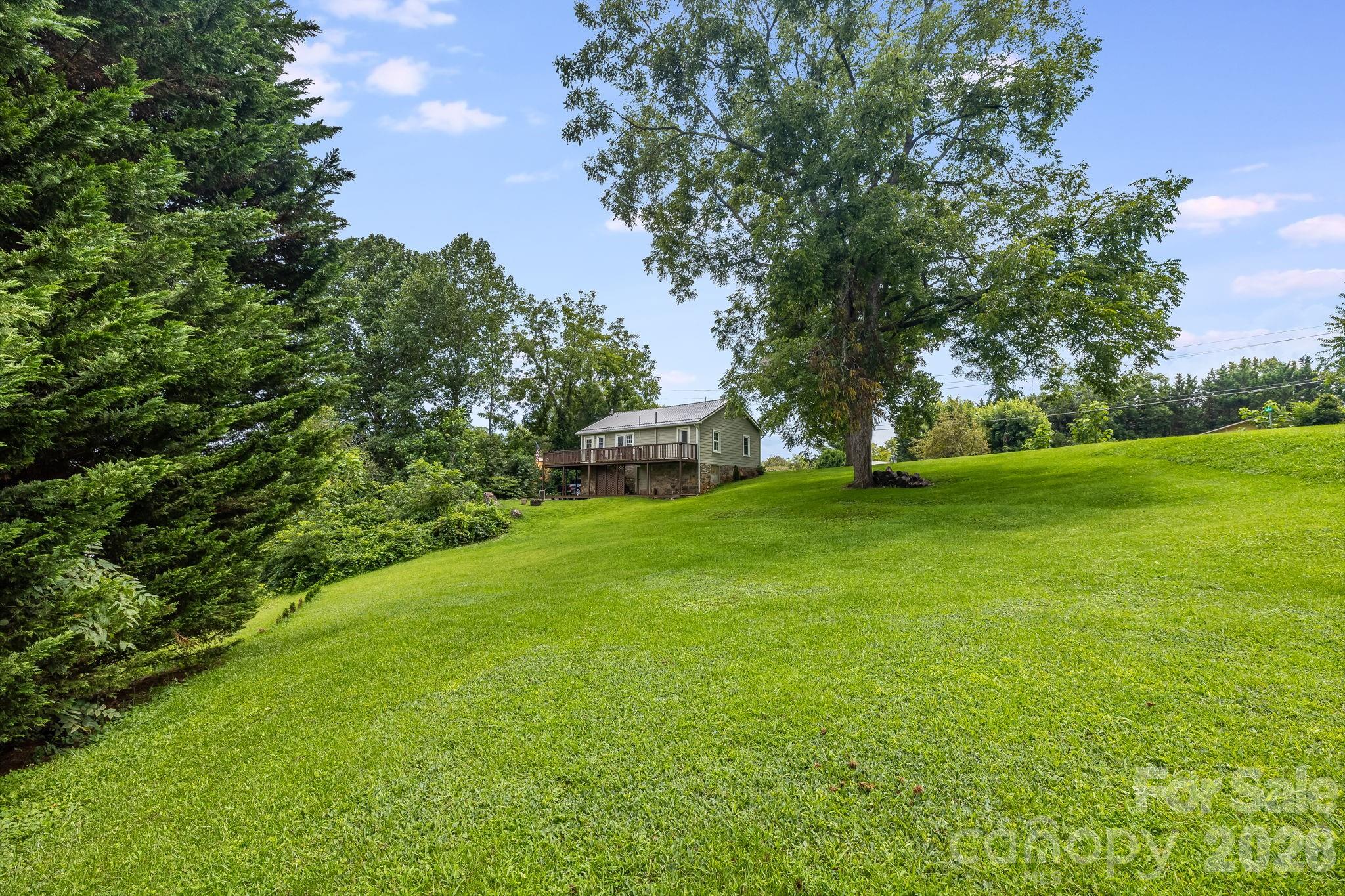 2117 Old Clyde Road Clyde, NC 28721 - Photo 39 of 43 Gallery Image 39