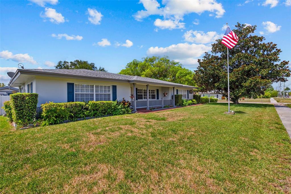 2087 Druid Road Clearwater, FL 33764 - Photo 9 of 46