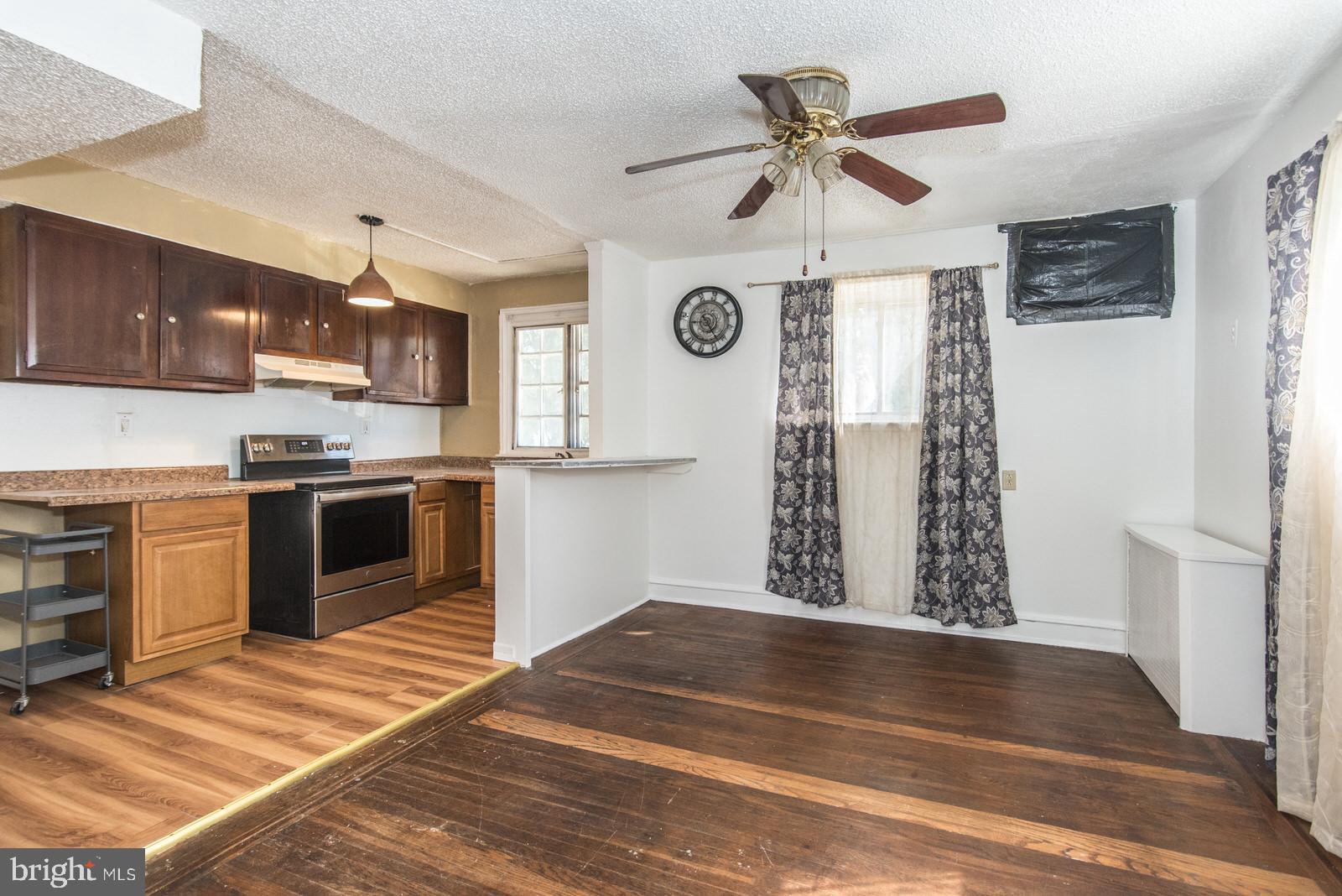 7817 Cedarbrook Avenue Philadelphia, PA 19150 - Photo 10 of 38