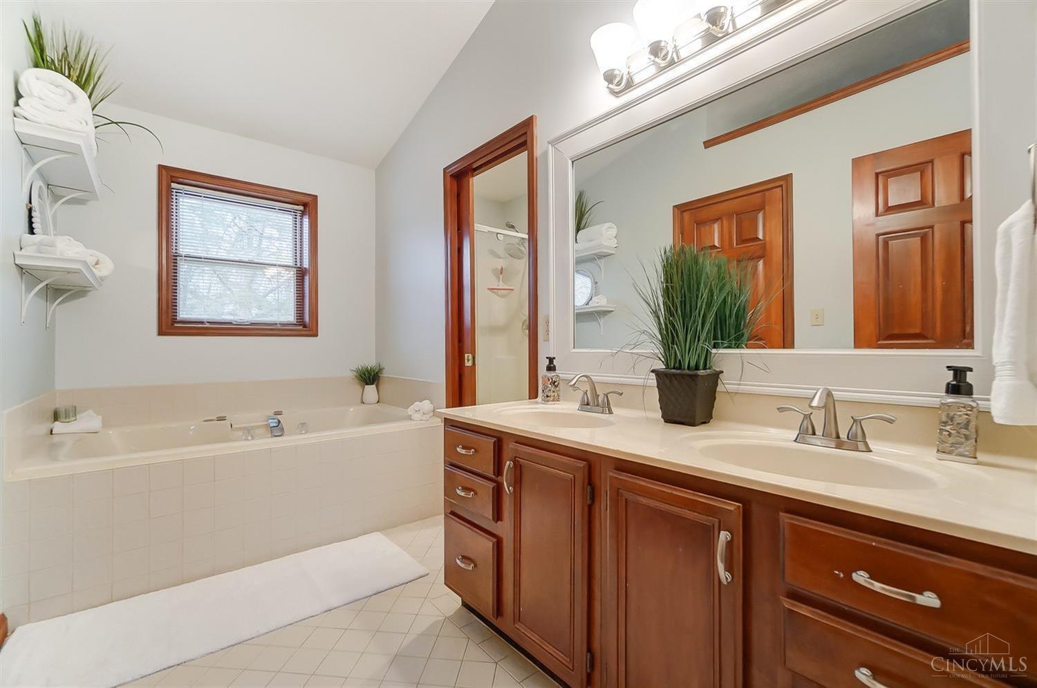 8600 Ridge Creek Court Springboro, OH 45066 - Photo 30 of 50 Gallery Image 30