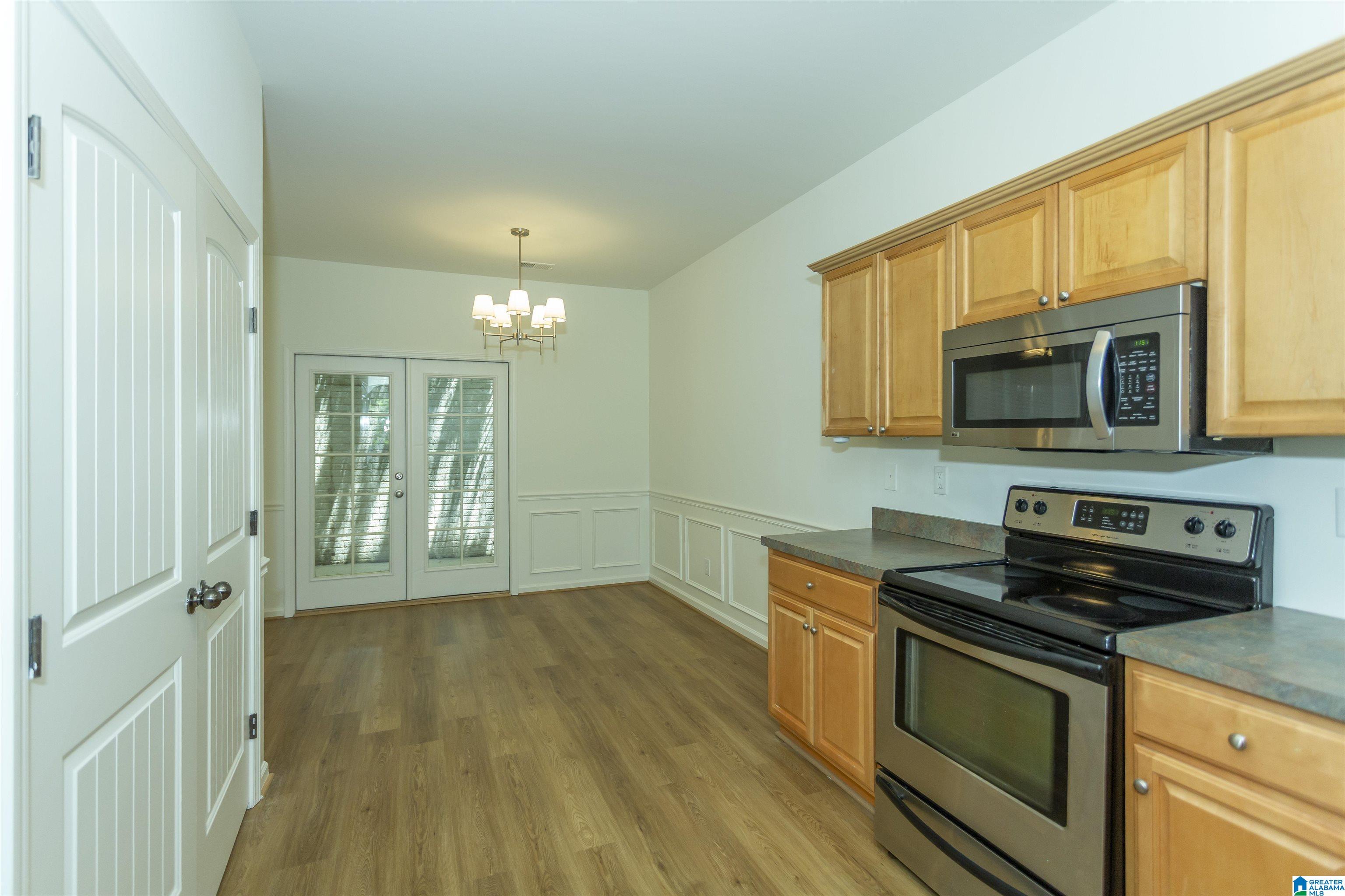 2332 Ridgemont Drive Birmingham, AL 35244 - Photo 7 of 38