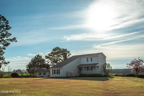 $209,300 | 8564 South Nc 41 Highway, Wallace, NC 28466