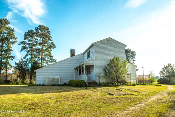 $209,300 | 8564 South Nc 41 Highway, Wallace, NC 28466