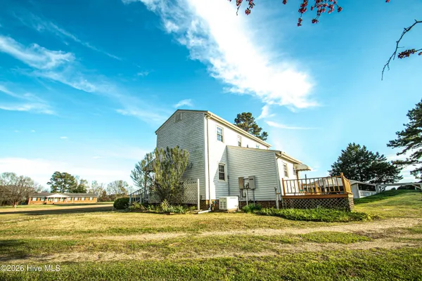 $209,300 | 8564 South Nc 41 Highway, Wallace, NC 28466