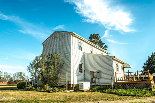 $209,300 | 8564 South Nc 41 Highway, Wallace, NC 28466