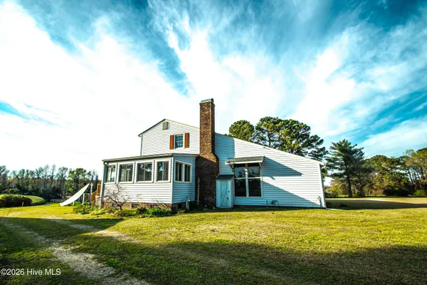 $209,300 | 8564 South Nc 41 Highway, Wallace, NC 28466