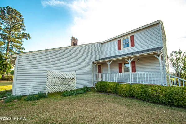 $209,300 | 8564 South Nc 41 Highway, Wallace, NC 28466