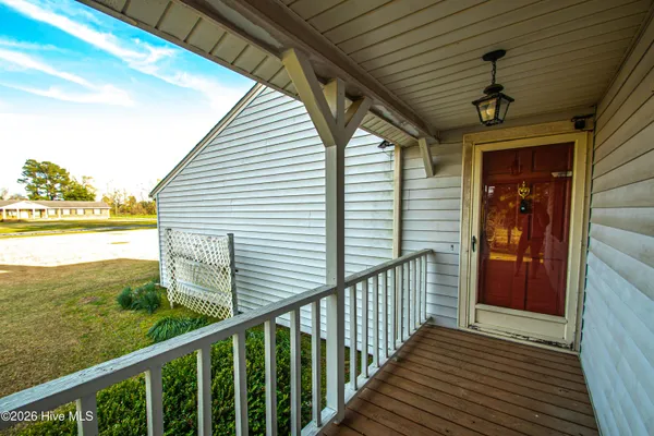 $209,300 | 8564 South Nc 41 Highway, Wallace, NC 28466