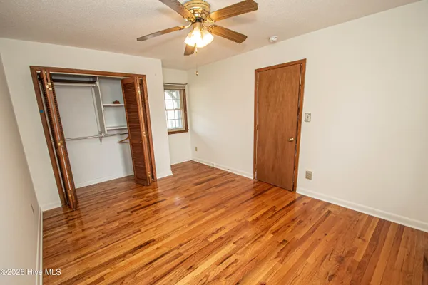 $209,300 | 8564 South Nc 41 Highway, Wallace, NC 28466