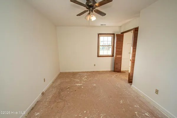 $209,300 | 8564 South Nc 41 Highway, Wallace, NC 28466