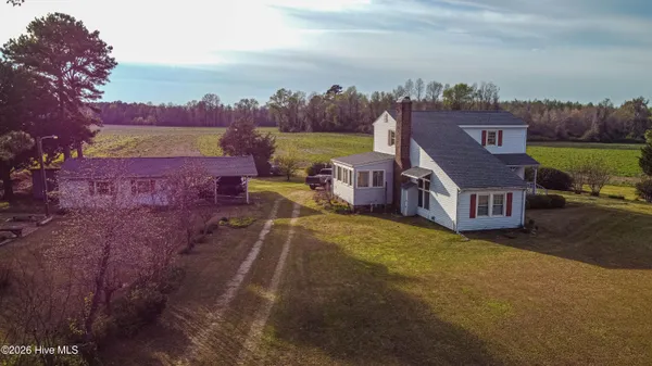 $209,300 | 8564 South Nc 41 Highway, Wallace, NC 28466