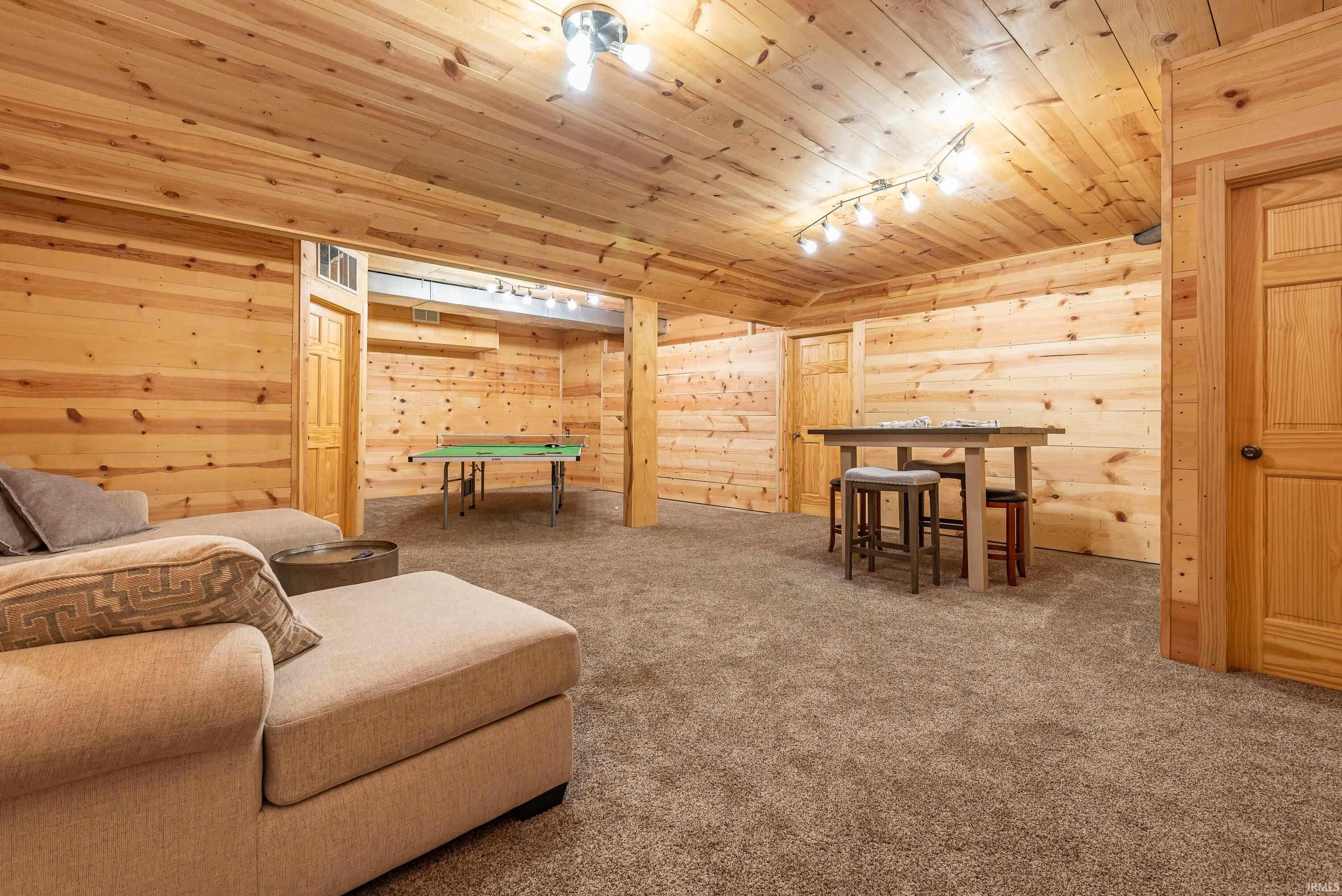 6625 West Duvall Road Bloomington, IN 47403 - Photo 21 of 36 Gallery Image 21