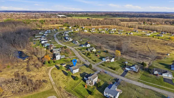 $347,900 | 2171 Avalon View Drive, Cedar Springs, MI 49319