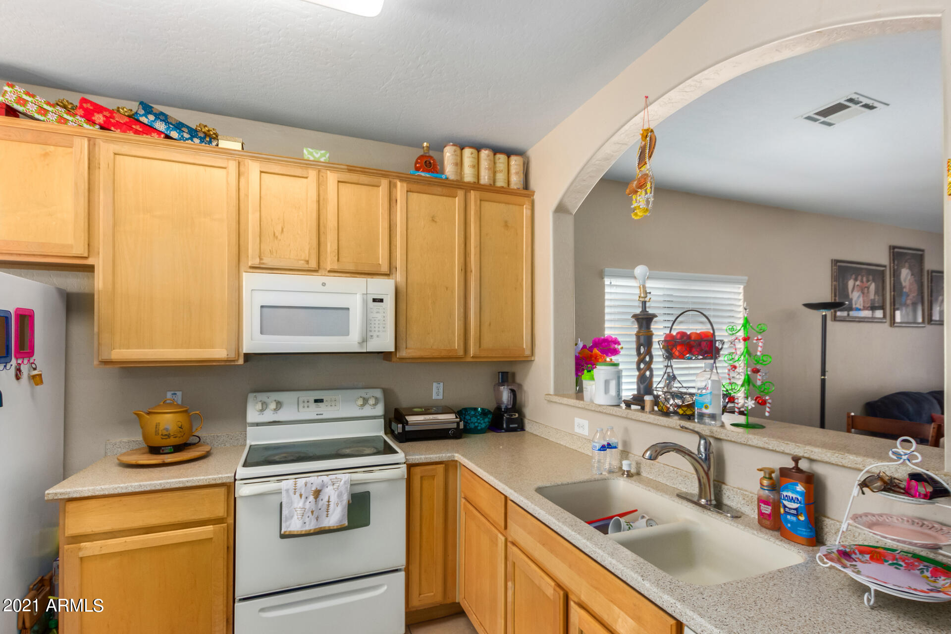1121 West Fremont Rd. Phoenix, AZ 85041 - Photo 8 of 20 08-Fremont
