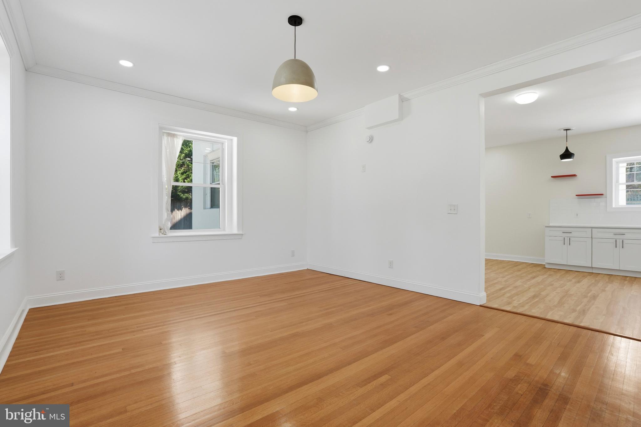 29 Pelham Road Philadelphia, PA 19119 - Photo 16 of 50