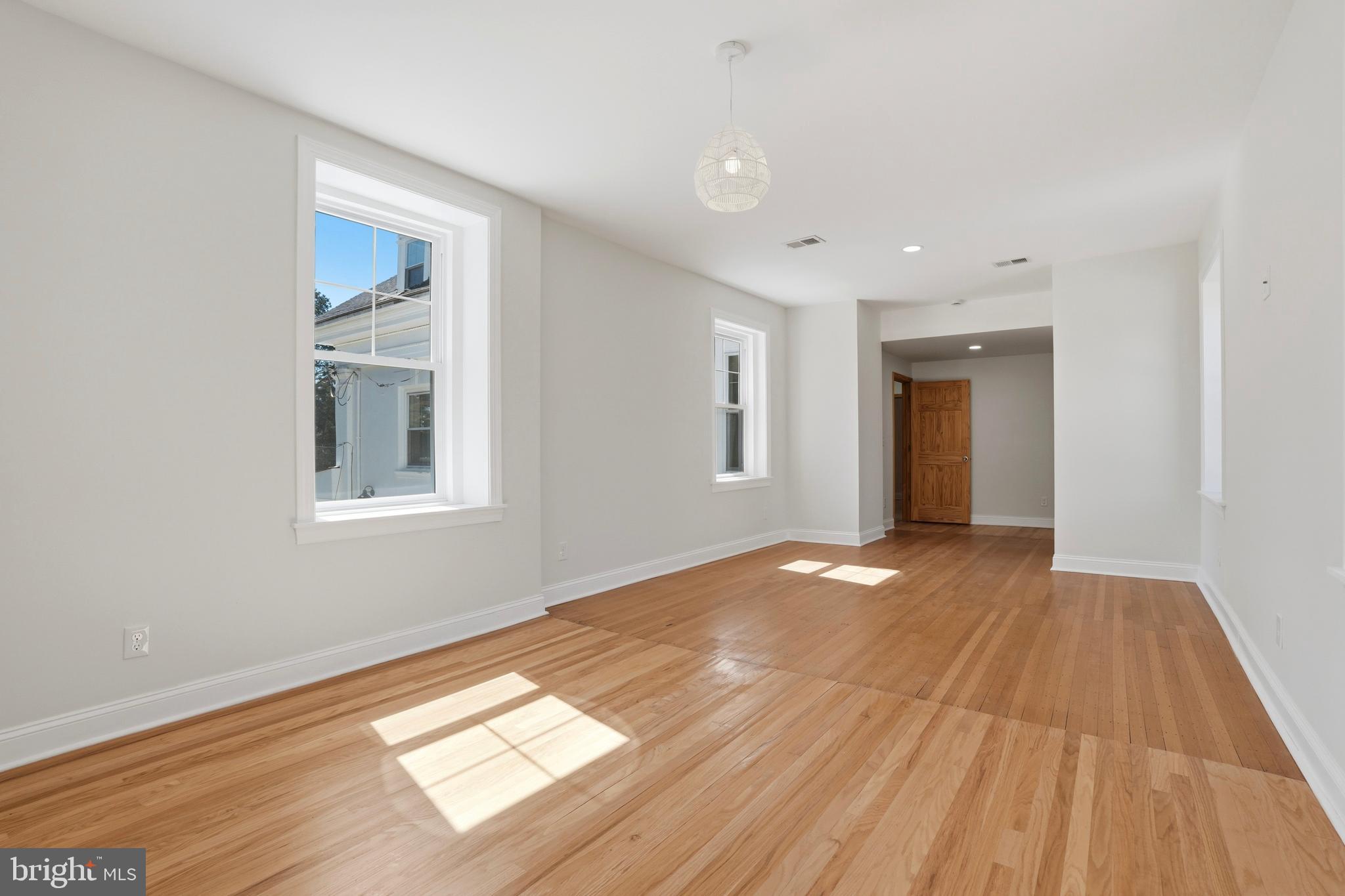 29 Pelham Road Philadelphia, PA 19119 - Photo 24 of 50
