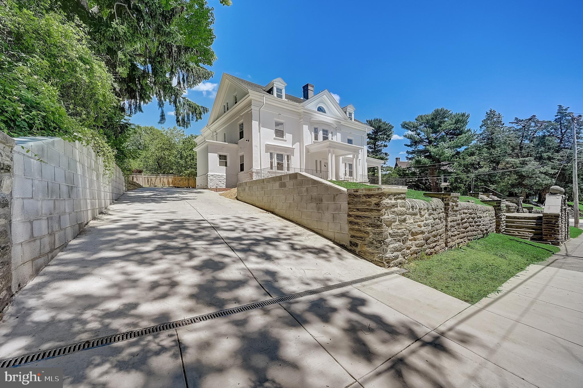 29 Pelham Road Philadelphia, PA 19119 - Photo 3 of 50