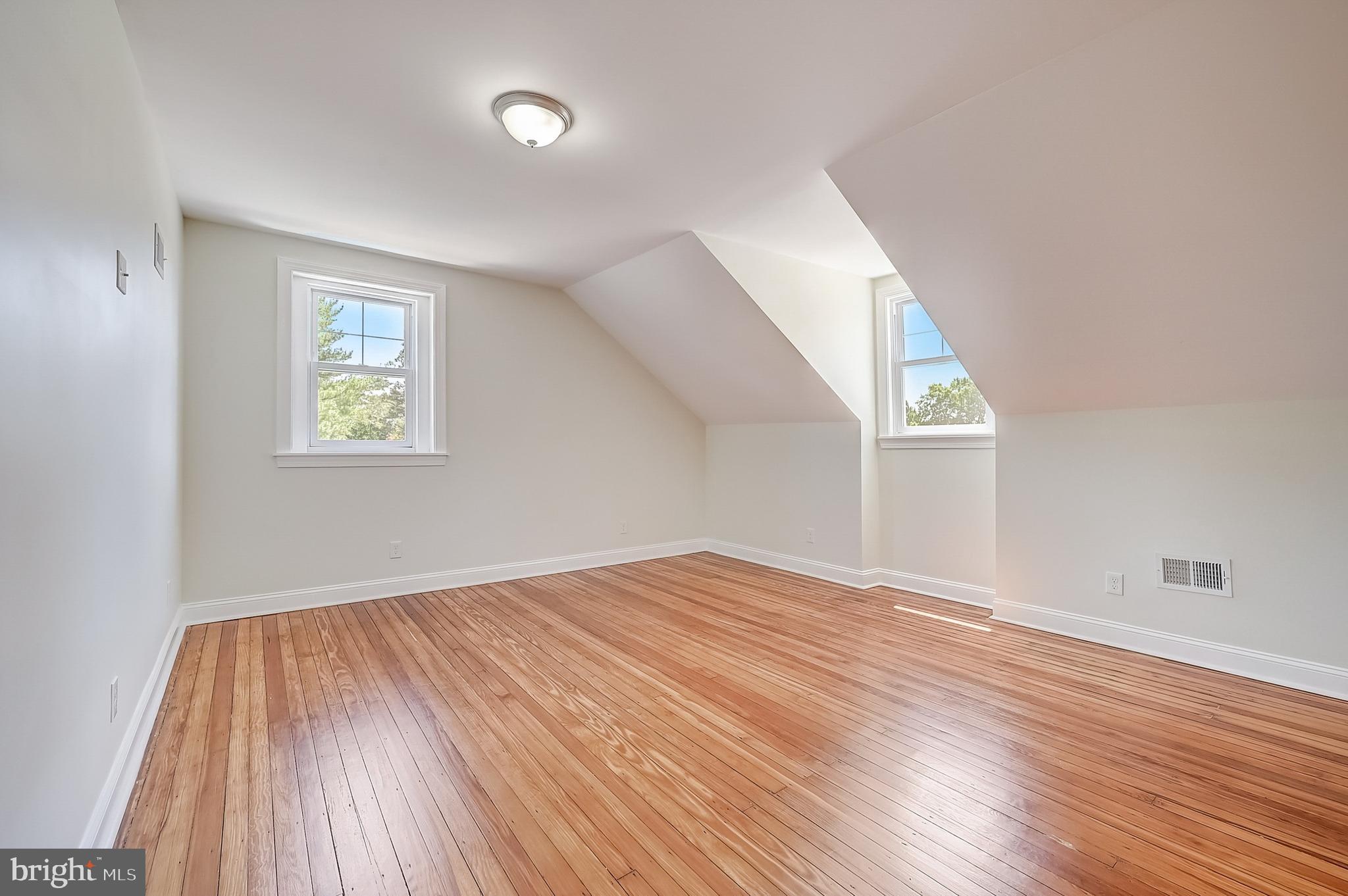 29 Pelham Road Philadelphia, PA 19119 - Photo 45 of 50