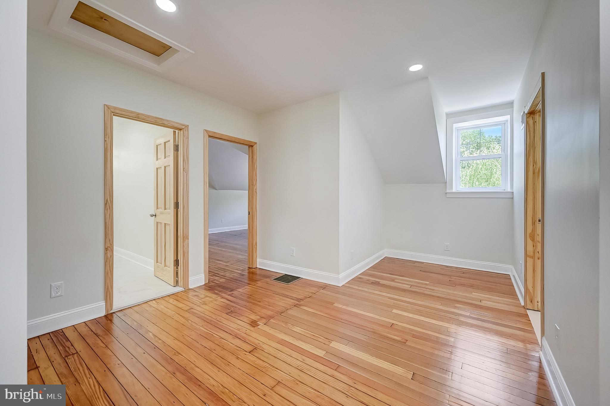 29 Pelham Road Philadelphia, PA 19119 - Photo 46 of 50