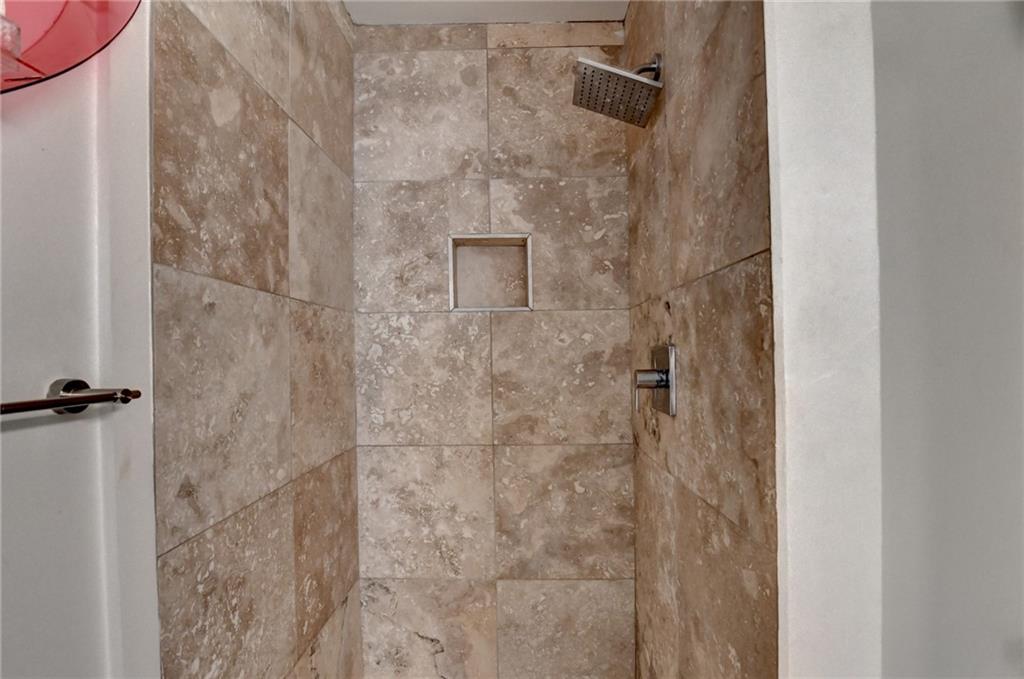3400 Spring Harbor Drive Doraville, GA 30340 - Photo 29 of 33 a bathroom with a shower
