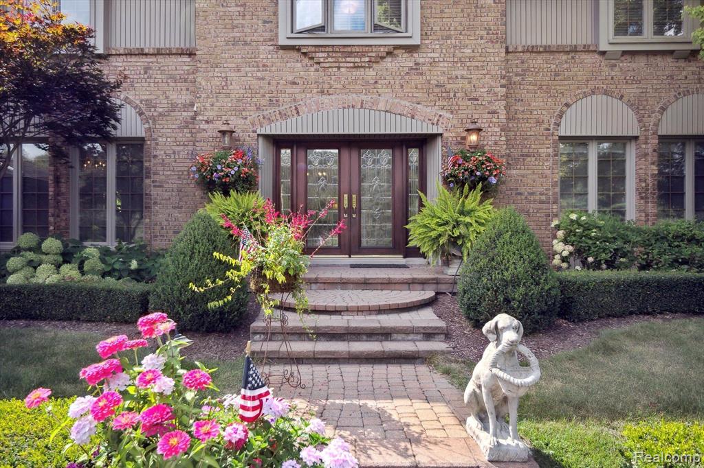 876 Northgate Road Rochester, MI 48306 - Photo 6 of 20