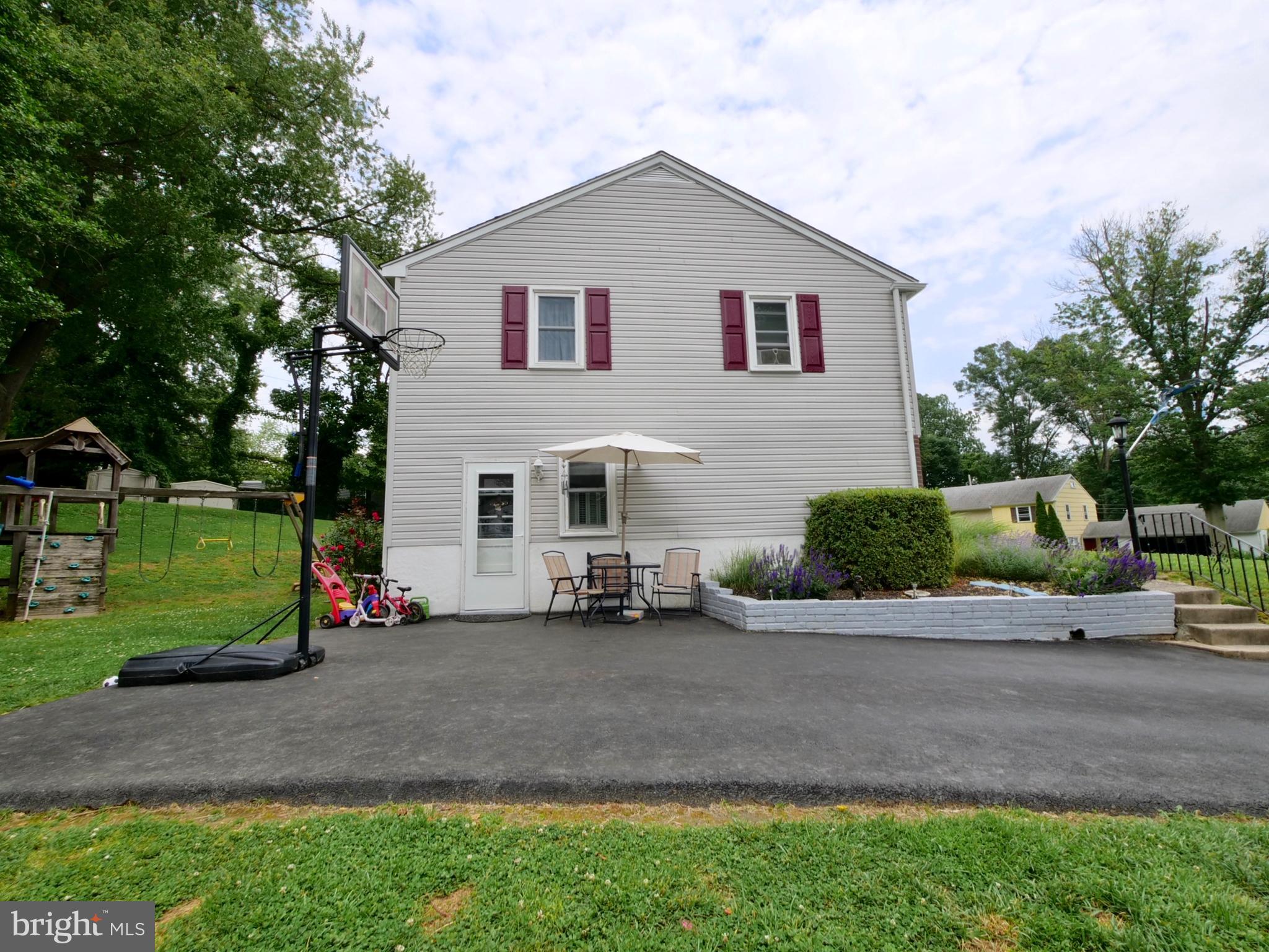 3501 Springmill Road Marcus Hook, PA 19061 - Photo 26 of 32 Exterior Side