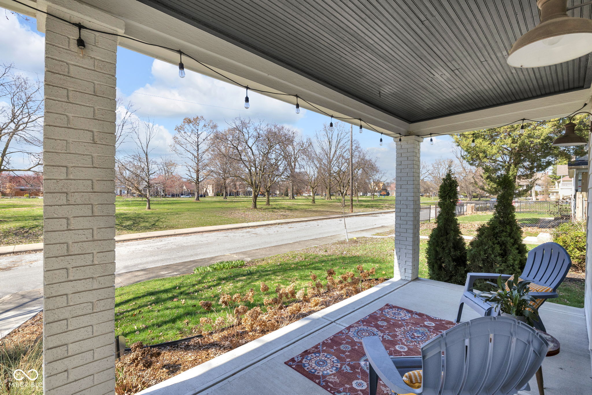 2023 Broadway Street Indianapolis, IN 46202 - Photo 5 of 57